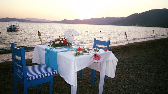 Iliman Restaurant Camping